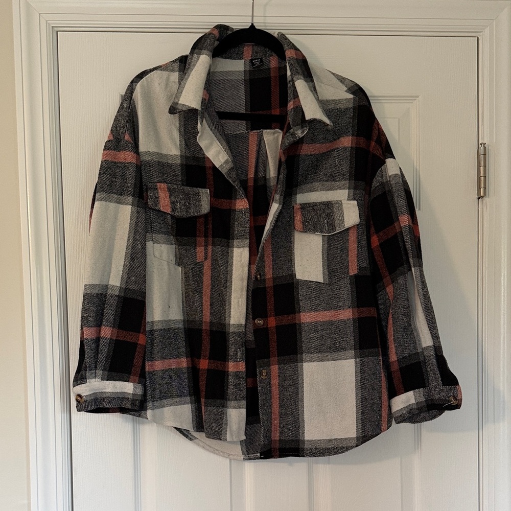 Plaid Button-Up Shacket in Black, White & Rust